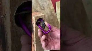Incredible locking system that&rsquo;s easy to make #TexasBuild #LockingHack #SecureFix #SmartMechanics
