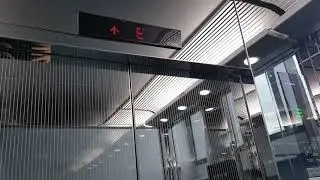 메가박스 부산극장 본관 바깥쪽 1,3,4,7(R)층 운행용 현대엘리베이터 탑사기(2016.08.12 촬영)