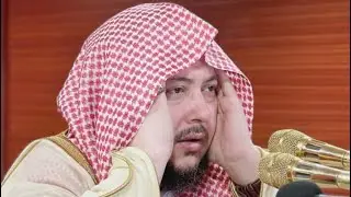 بجمال الأداء وعذوبة الصوت يصدح الشيخ  السيد تركي الحسني بأذان الجمعة الأول من مكبرية المسجد الحرام