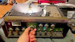 Roland Space Echo RE-201 Capacitor Replacement