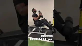 Flexsweat Personal Trainer Doing Abs At EOS In Phoenix Arizona