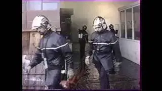 Pompiers à PARIS. 1968 à 1998 vidéo N°1 .Nuit du Feu 1990 , Palais des Congrès. PARIS.