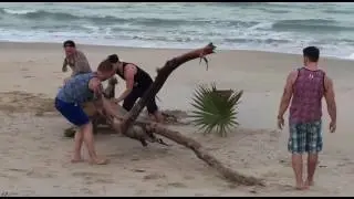 Beach cleaning at CC Beach Bar Khanom