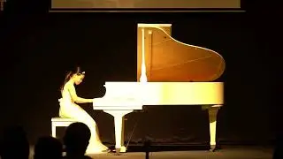 Gypsy Folk Dance -Martha Mier / Sian Eom / Chiang Mai Symphony Art School