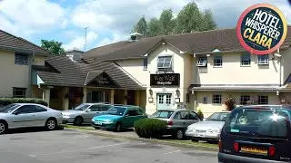Wee Waif by Greene King Inns | Reading, United Kingdom | Hotel Review 🛏️
