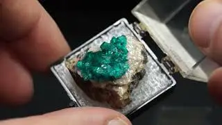 Dioptase, Altyn-Tyube, Altyn-Tyube area, Bukhar-Zhyrau District, Karaganda Region, Kazakistan