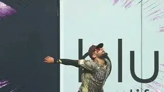 Fernando Tatis Jr. take a home run away from Michael Siani