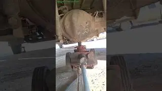 LIFTING A BUS. (22 TON JACK) #automobile #bus  #mechanic