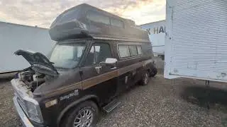 Chevy G20 Van 1982 Horizon motorhome conversion abandoned walk thru