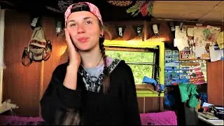 Whats inside Dayla's House Truck?~Clay Tall Stories