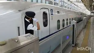 東海道新幹線京都駅での車掌動作①【安全よし】