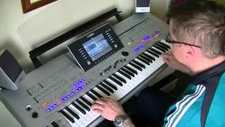 Lionel Richie - Hello - Yamaha Tyros 4 - cover