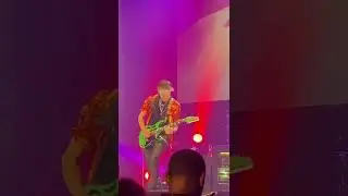 Steve Vai going crazy In Lille, France 🤘🎸 #guitar #music #stevevai #metal #rockstar