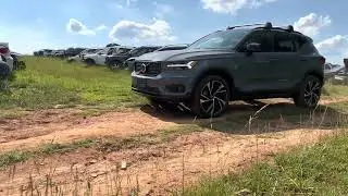 Off roading Xc40