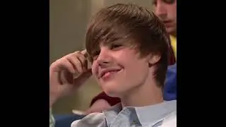 The iconic hair flip 🔥 #justinbieber