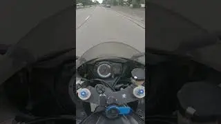 Suzuki gsxr 2008 600cc m4 downshift sound. #gsxr600 #downshift #motorcycle