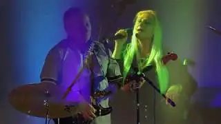 Súrodenci CHALÚPKOVCI - Každá trampota má svou mez (cover verzia)