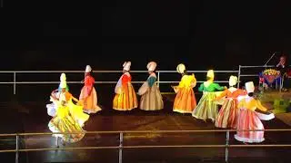 Martiniquese folk dance: Haute taille
