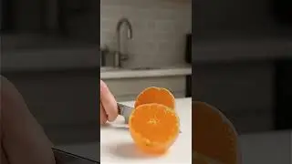 Cutting a Frosted Glass Orange 🍊✨ | Unreal Satisfying Visual Art in 4K（切開玻璃霧面橘子的瞬間！視覺爆棚的療癒感 💎）
