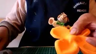 Fiori rose in gomma crepla o foamy con il uso delle stampini o modelatore