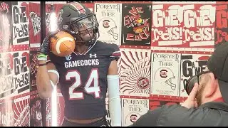 USC Football Recruiting visit w/Class of 2023 Top DB/WR Prospect Larry Pickett Jr