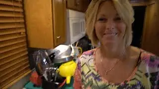 Cooking on a Houseboat - Fried Chicken