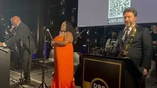Let's Groove | Chicago Wedding Band - Chicago Wedding Bands - Chicago Wedding Music