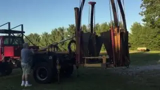 Tree spade hydraulic system