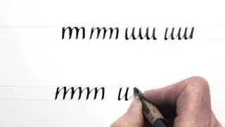 9 Italica Minuscola