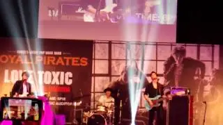 Royal pirates 