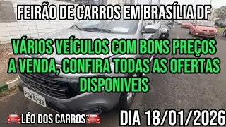 Feir&atilde;o de carros com l&eacute;o dos carros v&aacute;rias oportunidades e ofertas dispon&iacute;veis 