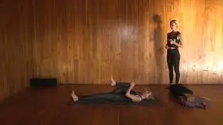 MOVING INTO STILLNESS - A SEQUENCE TO PACIFY VATA WITH KARINA