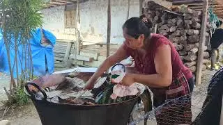 SACANDO LA BARBACOA... BODA DE ORO EN 