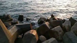 Sea waves 🌊... Slow motion 📷... With sunrise reflection 🌅