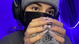 ASMR Deep aggressive fluffy mic cover SQUEEZING/swirling
