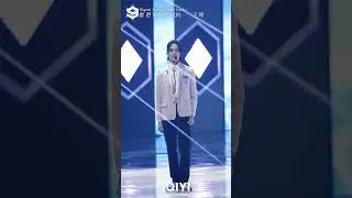 Focus Cam: WANG KUN - Signal Song 