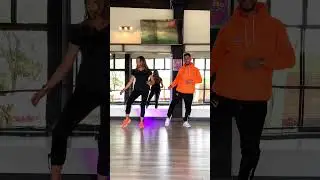 Bachata Footwork (002)  #dancer #dance #bachatamoves #latindanceworld