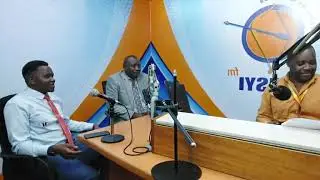  Hon.Dr.makali mulu (Mp kitui central) and Hon.Cosmas Mbolu at musyi fm talk show.(Kikungu Kya siasa