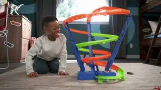 Hot Wheels&reg; Action Spiral Speed Crash&trade; | AD