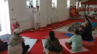 Himalayan sound healing and  training with  Traditional Kundalini Hatha yoga in london uk 2024August
