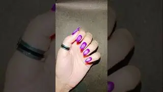 easy nail art with earbuds #shorts #subscribe
