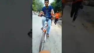 THAT SMILE AT LAST MADE THE DAY 👀😂