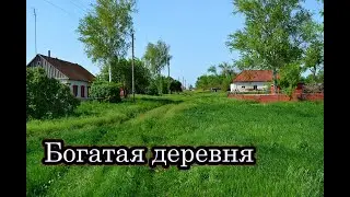A HUGE ABANDONED VILLAGE in the Central Black Earth Region. THE LAST RESIDENTS. Antique finds.