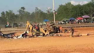 Jimmy Durr destroys camper Spring Sling