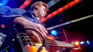 Andy Rourke &bull; Bass &bull; The Smiths - Barbarism Begins At Home &bull; Live &bull; The Tube [1984]