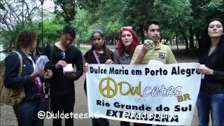 Promocionando L&aacute;grimas de @DulceMaria em Porto Alegre 12.10.2013