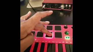 Lil Baby Type Beat Makes Producer Sample a Banger  | ft. Akai Mini Mpk | Beat With Hooks