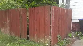 Don Wede Tours an Inherited House in Bloomington, Illinois