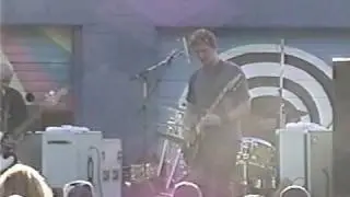 Queens Of The Stone Age - Live @ 2000-07-11 - Roseville, MI - 08. The Bronze