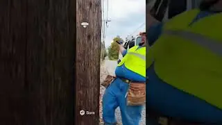 It didn't want to be tested - Cursed AI Cable Guy #ai #funny #cableguy #chatgpt #sora #sora2 #fart